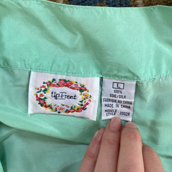 100% Silk Robe Jacket - Picture 4 of 5